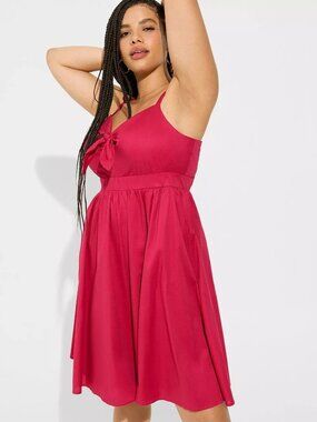 EUC torrid Fuchsia Fit and Flare Midi Dress Keyhole Stretch